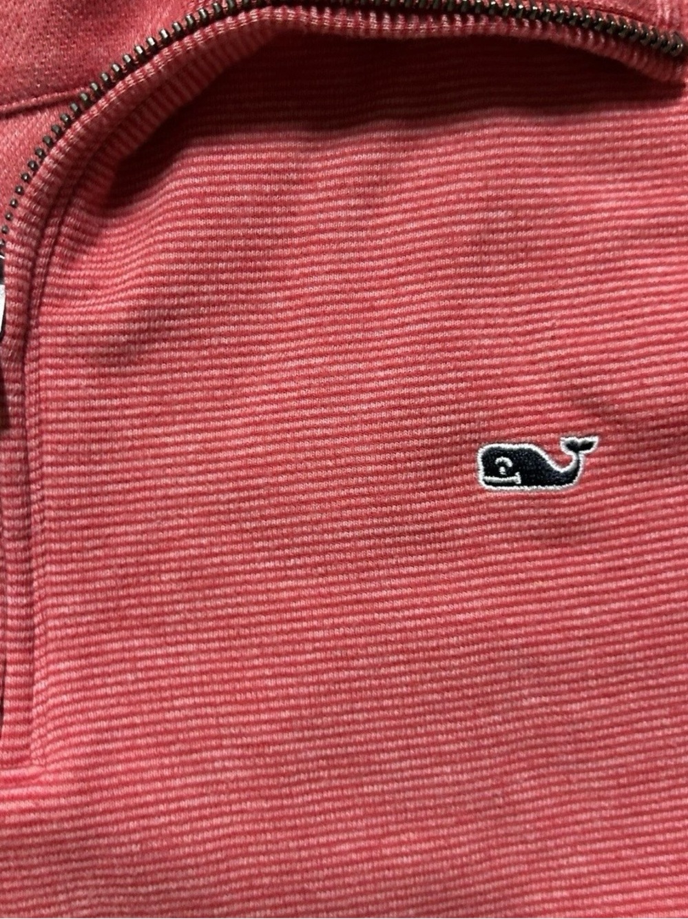 Men’s Vineyard Vines Lightweight Salmon 1/4 Zip Pullover Size Medium - Picture 3 of 4